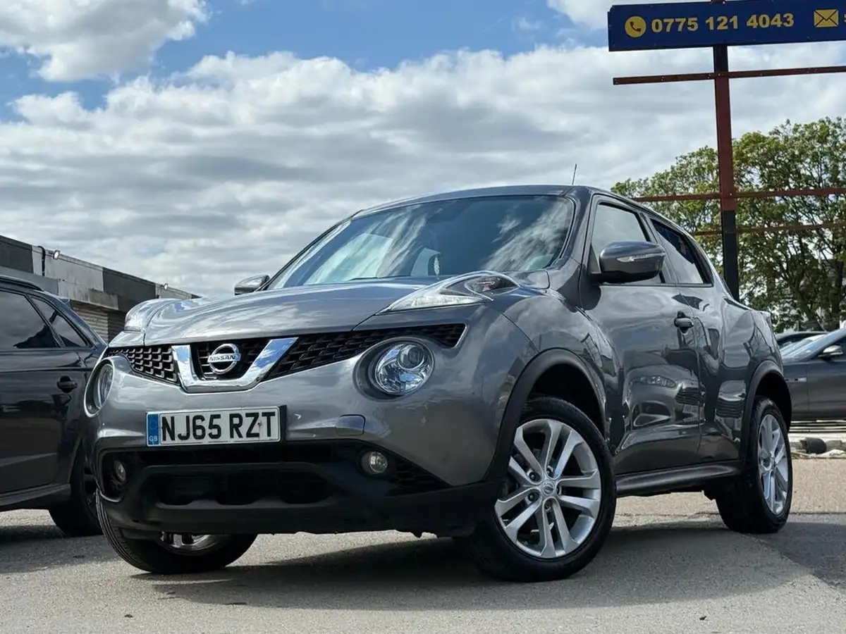 2015-nissan-juke-16-acenta-big-2
