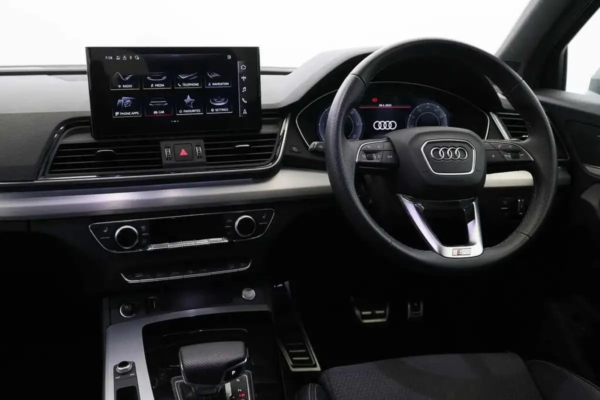 2024-audi-q5-20-40-tdi-s-line-station-wagon-big-1