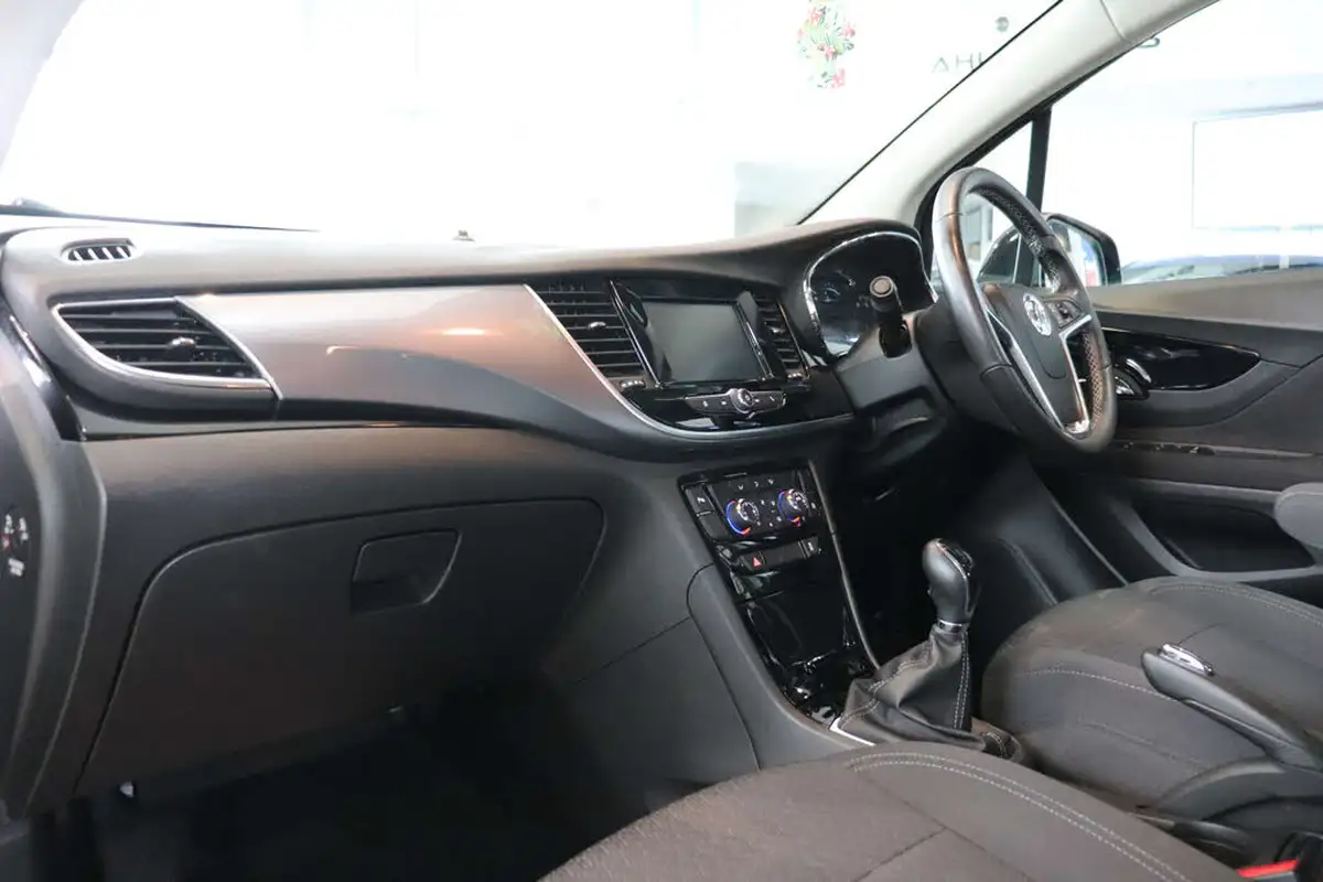 2017-vauxhall-mokka-x-14i-16v-turbo-active-140ps-ss-1364cc-big-3