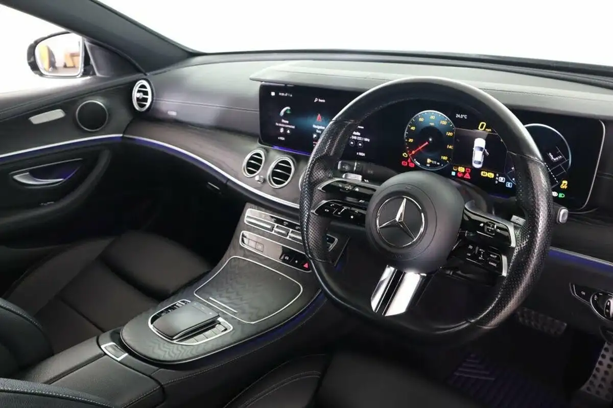2020-mercedes-benz-e-class-20d-e300de-amg-line-eq-power-saloon-4d-big-1