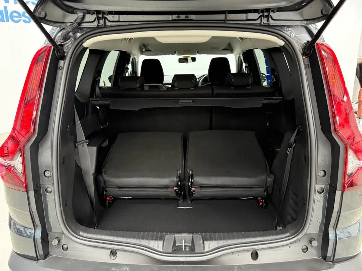 2023-dacia-jogger-10-tce-expression-big-28