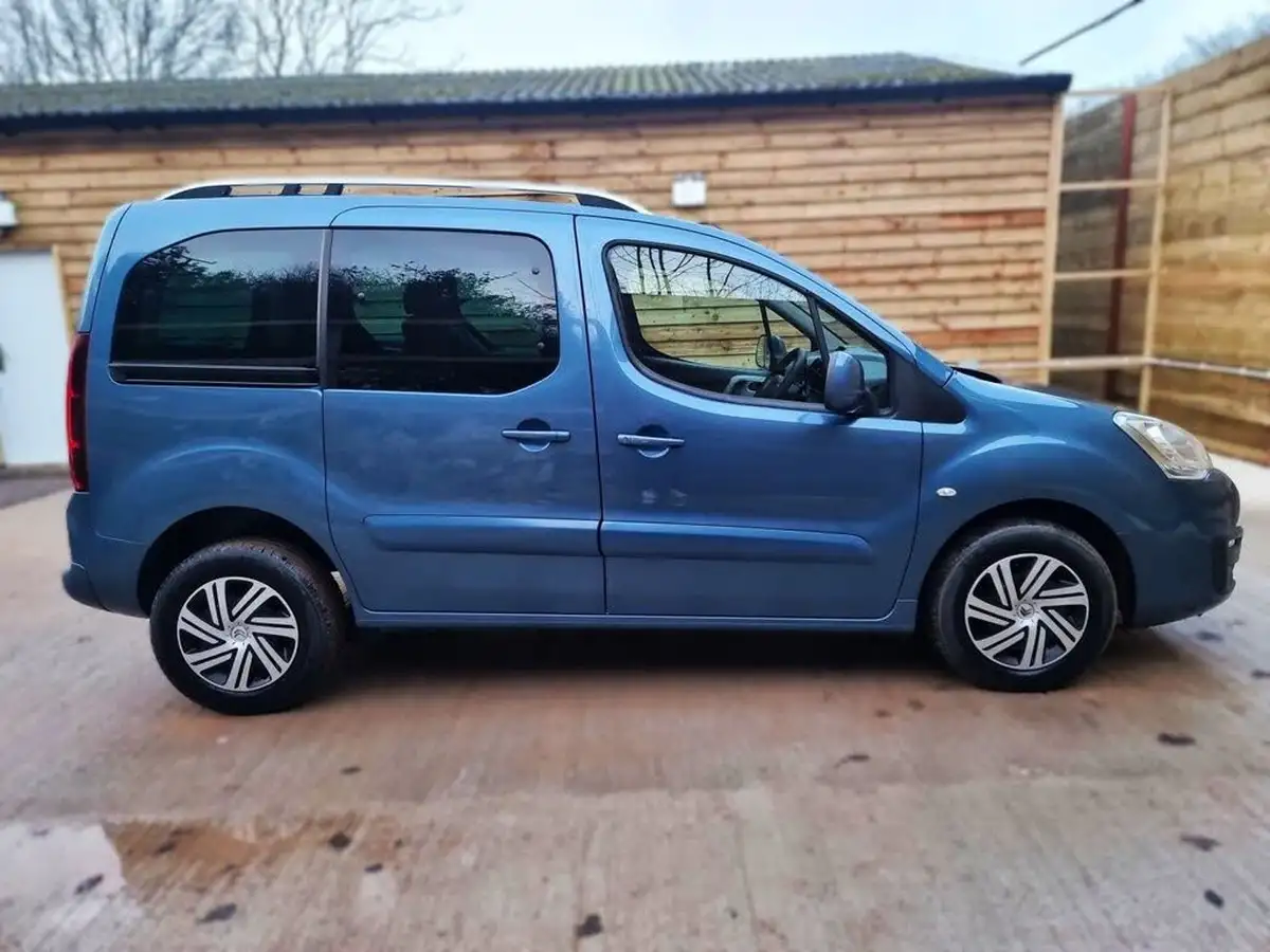 2018-citroen-berlingo-16bluehdi-multispace-feel-102ps-ss-etg6-big-7