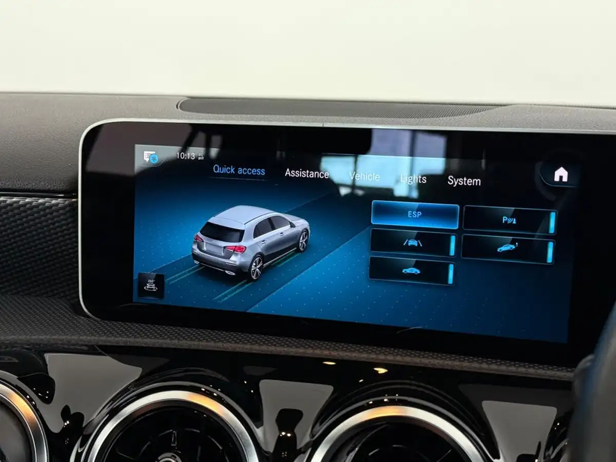 2018-mercedes-benz-a-class-15d-a180d-sport-116ps-executivess-hatchback-5d-7g-dct-big-32
