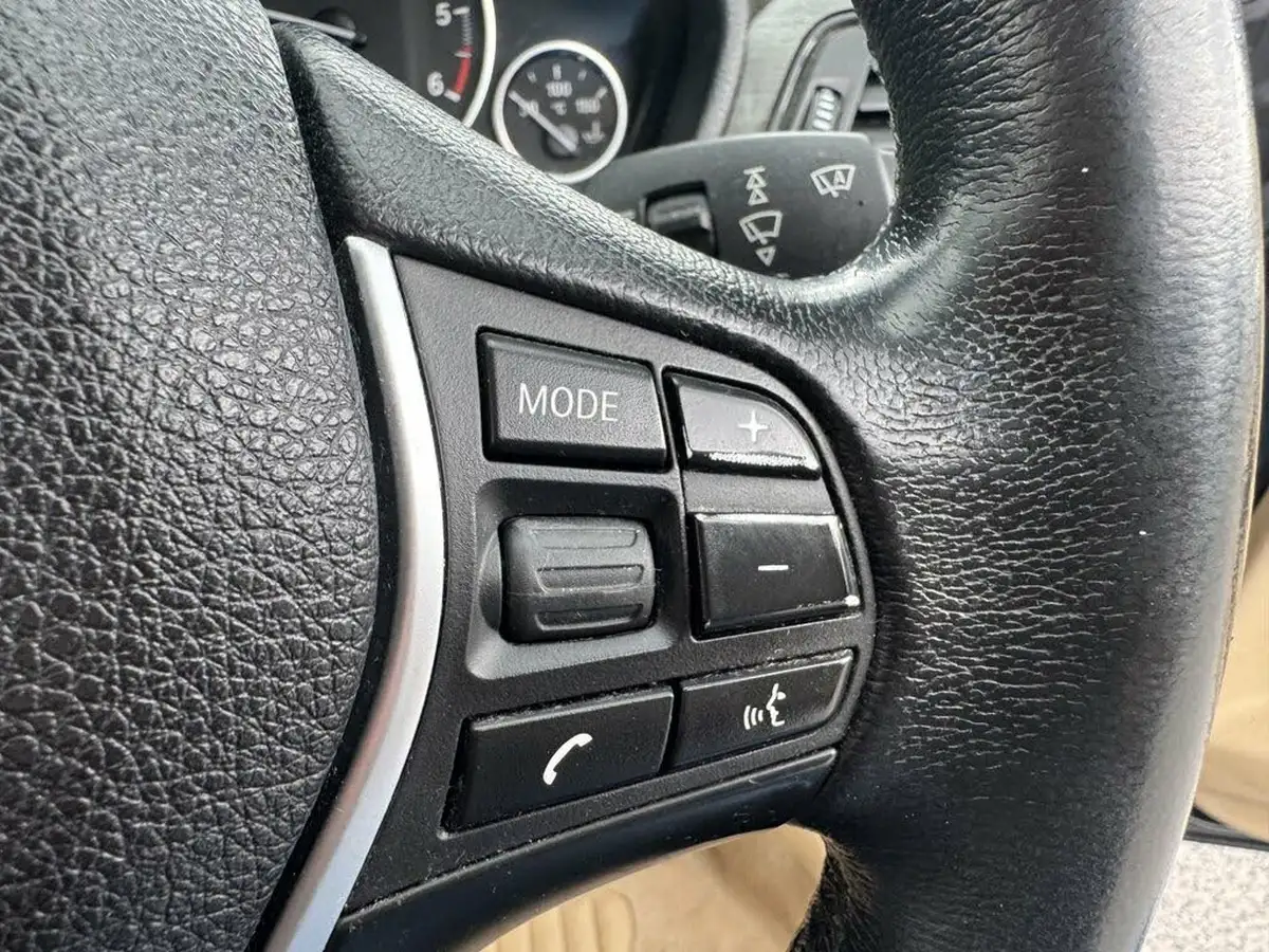 2013-bmw-3-series-20td-320d-luxury-gt-auto-big-50