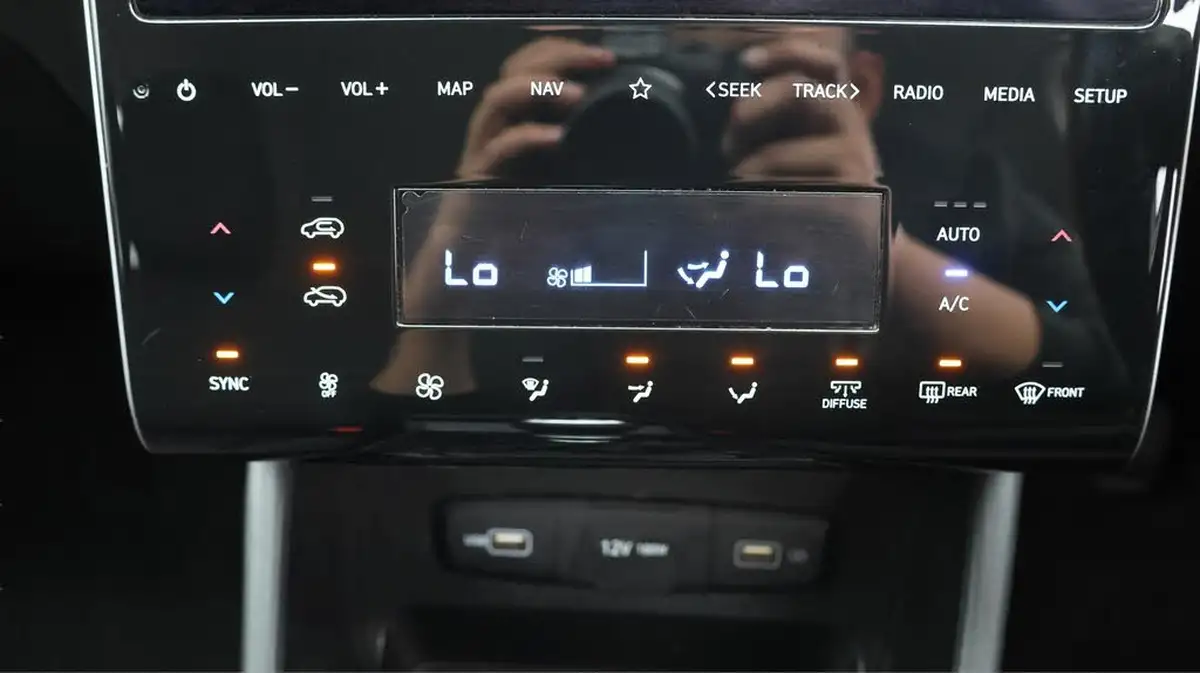 2022-hyundai-tucson-16-t-gdi-se-connect-150ps-big-12