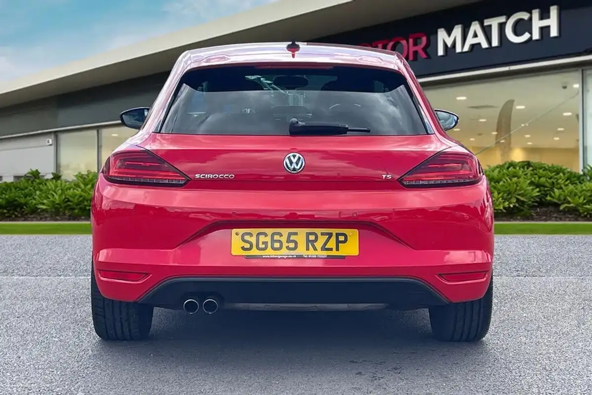 2015-volkswagen-scirocco-14-tsi-gt-big-3