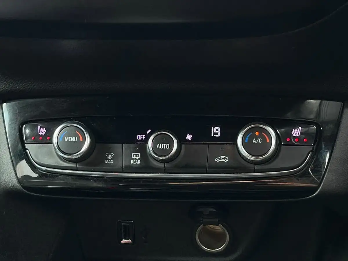 2022-vauxhall-corsa-12-turbo-ultimate-130ps-auto-big-23