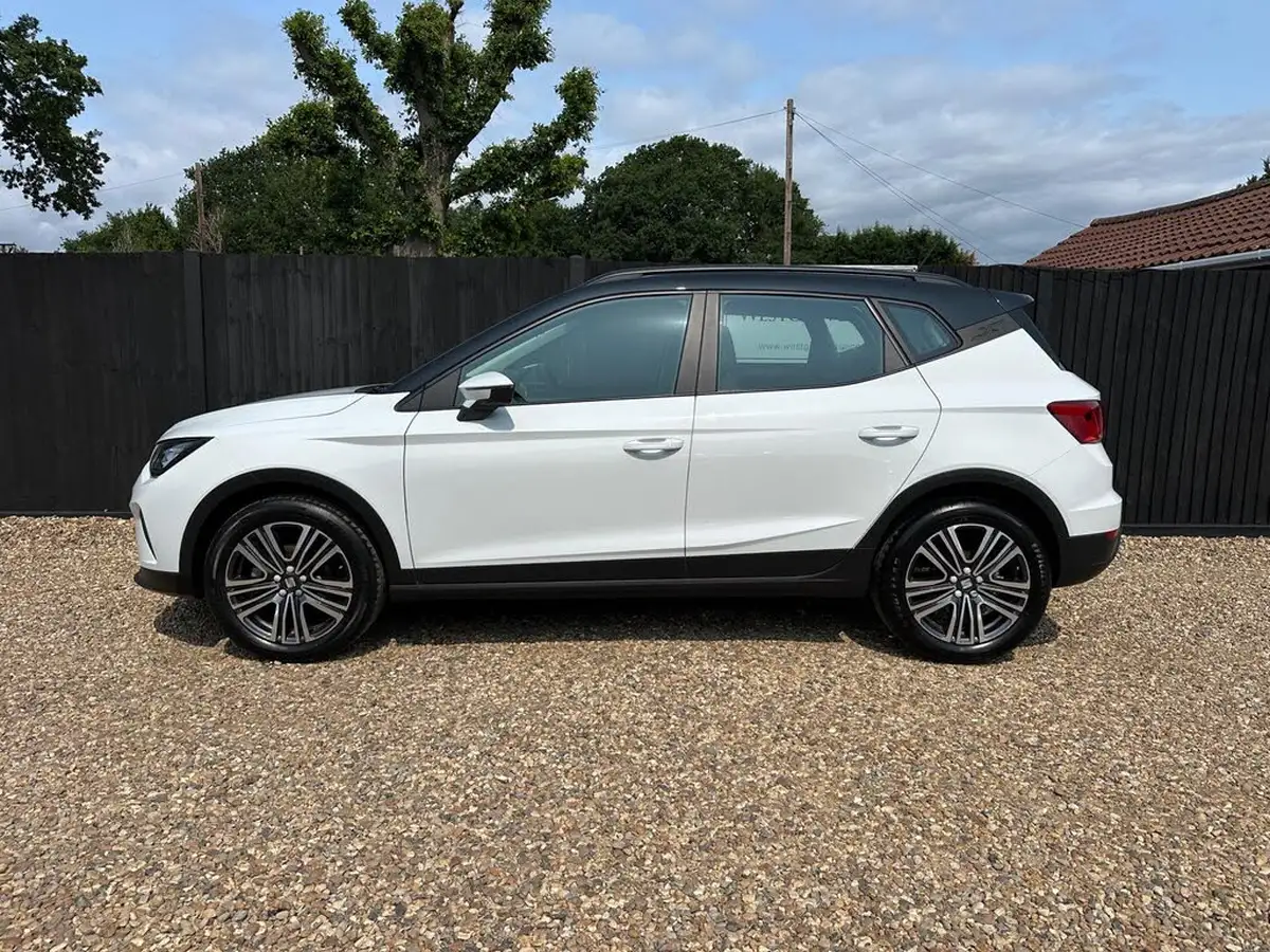 2023-seat-arona-10-tsi-se-technology-big-2