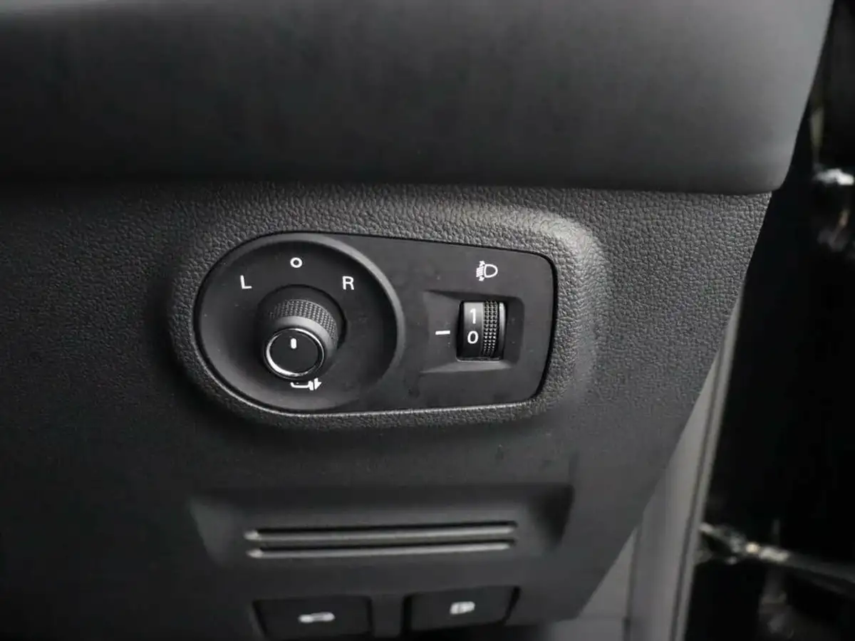 2022-mg-zs-suv-10t-gdi-excite-big-29