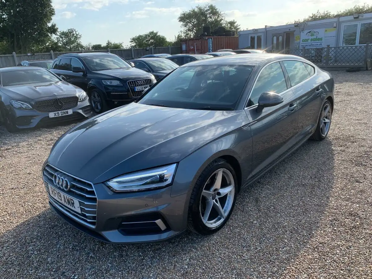 2019-audi-a5-20-35-tfsi-ss-sportback-5d-big-2