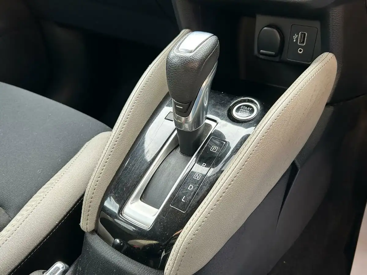 2022-nissan-micra-10-ig-t-tekna-cvt-big-15