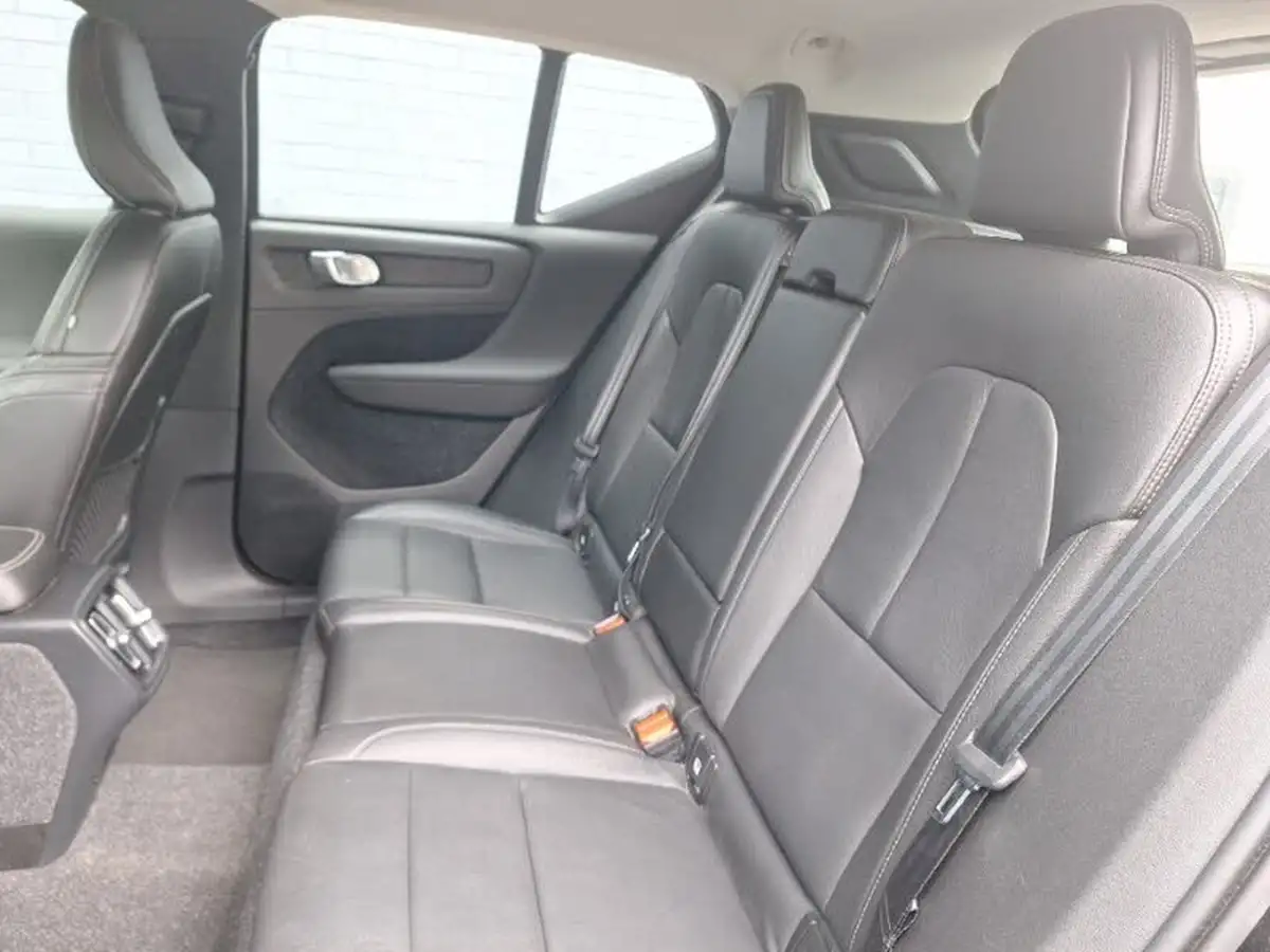 2021-volvo-xc40-15-t3-inscription-163bhp-geartronic-big-5