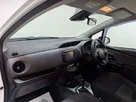 2019-toyota-yaris-15-vvt-i-icon-tech-hybrid-small-22