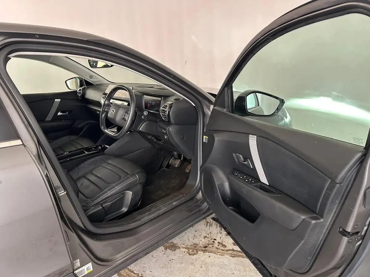 2021-citroen-c4-12-puretech-shine-plus-155ps-big-29