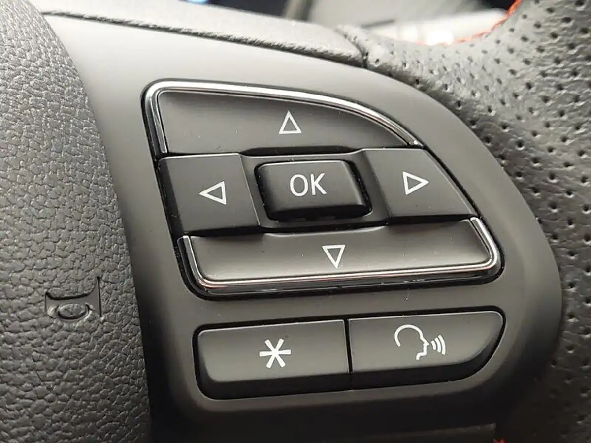 2023-mg-zs-suv-15-vti-tech-excite-big-18