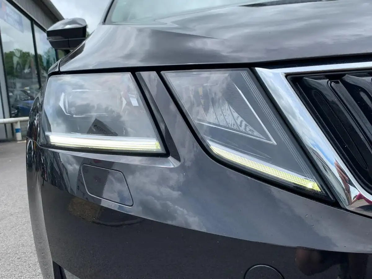 2017-skoda-octavia-14-tsi-se-l-estate-dsg-big-36