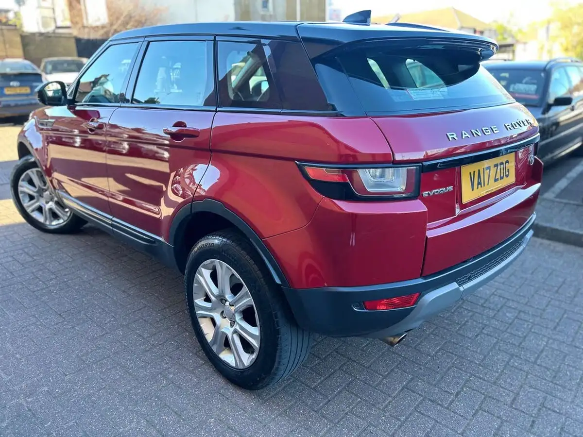 2017-land-rover-range-rover-evoque-20td4-se-tech-hatchback-5d-auto-big-17