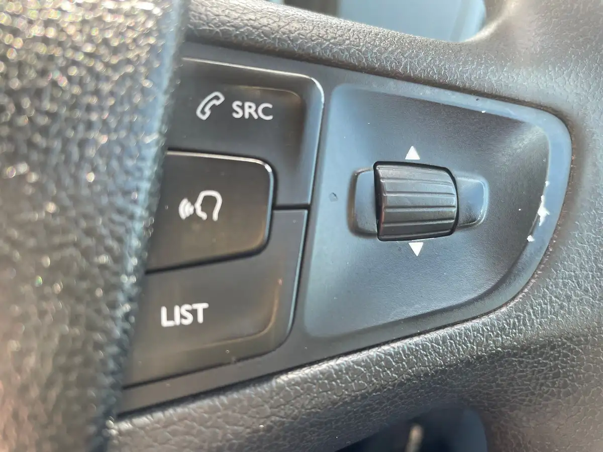 2017-toyota-proace-16d-comfort-compact-big-17