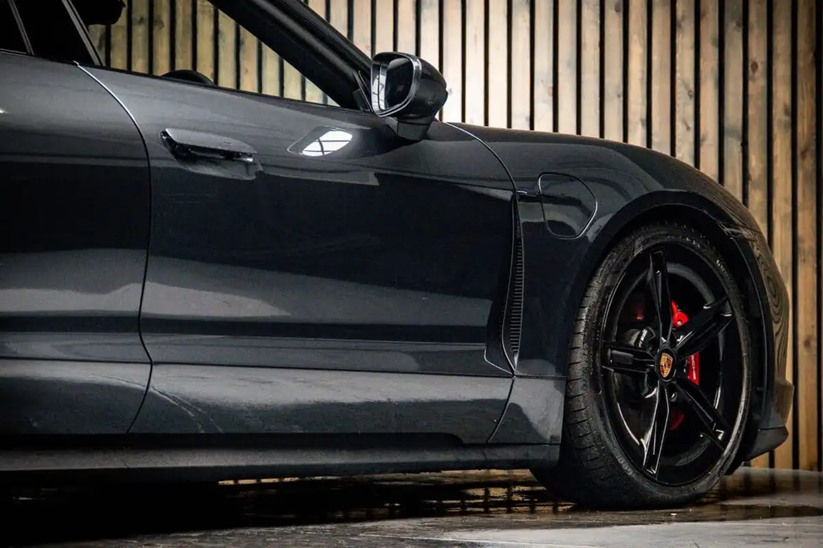 2024-porsche-taycan-e-4s-sport-turismo-544ps-big-13