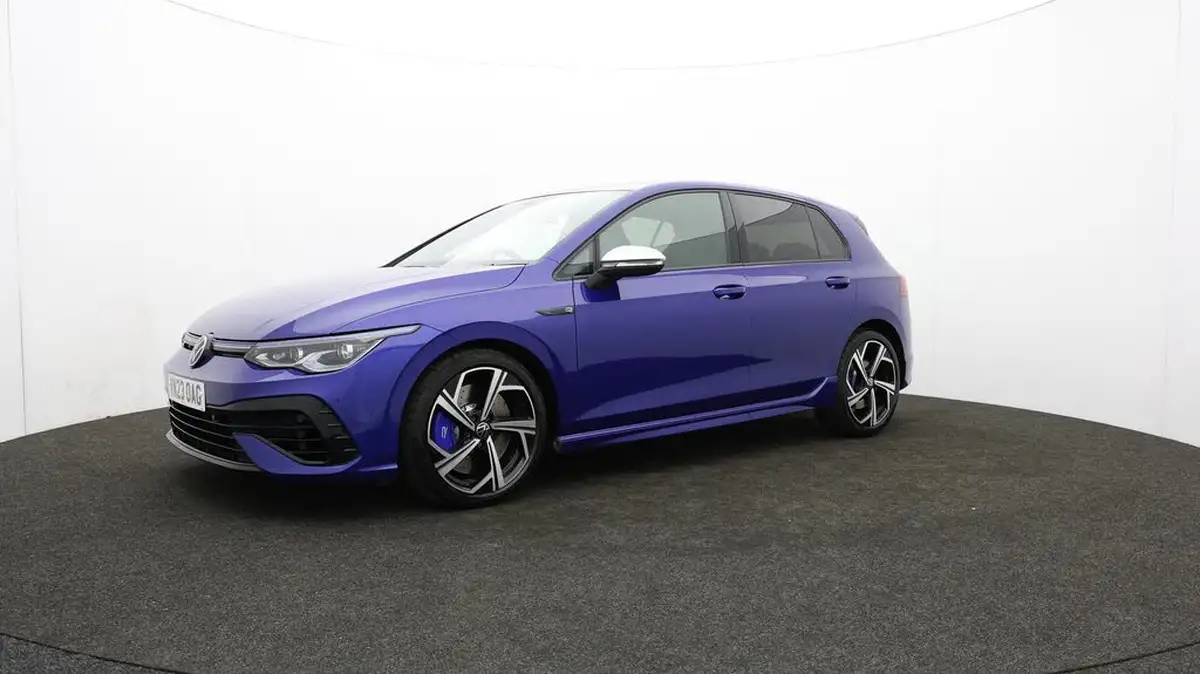 2023-volkswagen-golf-20-tsi-r-320ps-hatchback-big-64