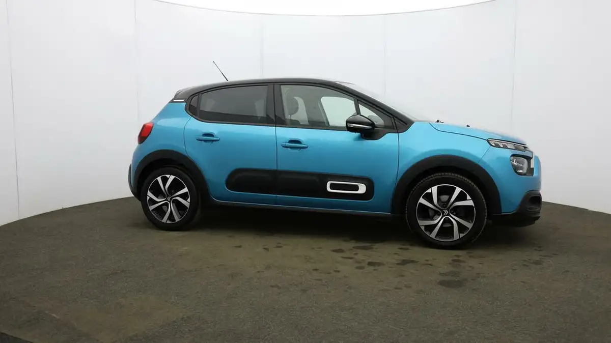 2023-citroen-c3-12-puretech-shine-plus-110ps-ss-eat6-big-43