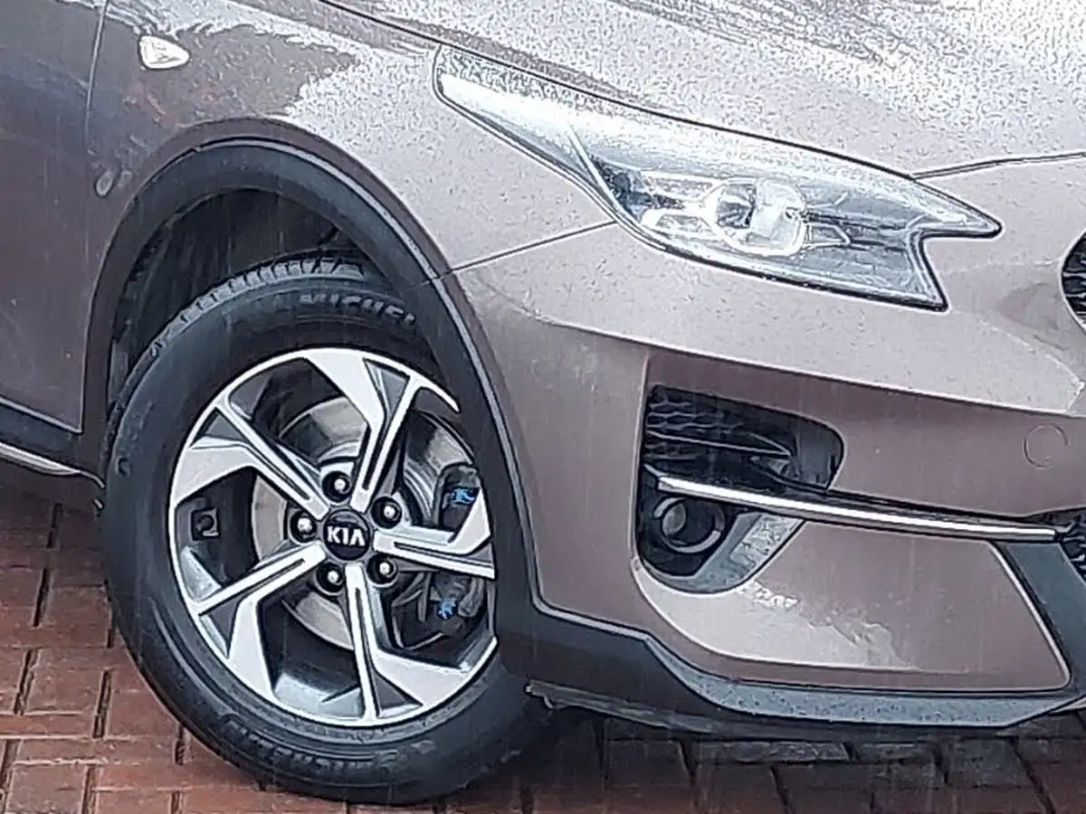 2020-kia-xceed-10-t-gdi-2-big-8