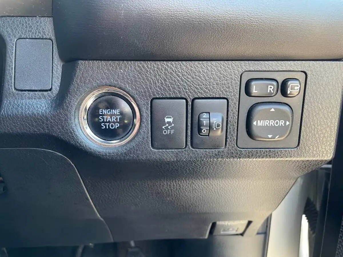 2013-toyota-rav4-20td-invincible-2wd-1990cc-big-58