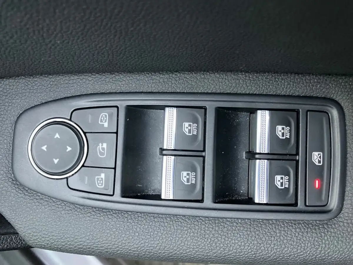 2021-renault-captur-10-tce-s-edition-90ps-big-20