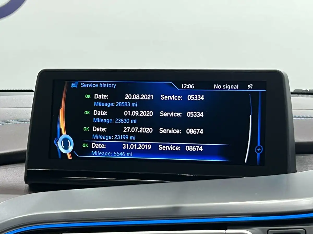 2017-bmw-i8-15-big-52