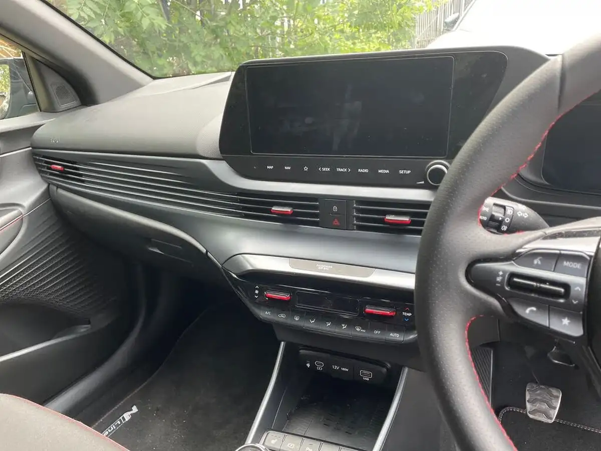 2025-hyundai-i20-10-t-gdi-n-line-s-big-17