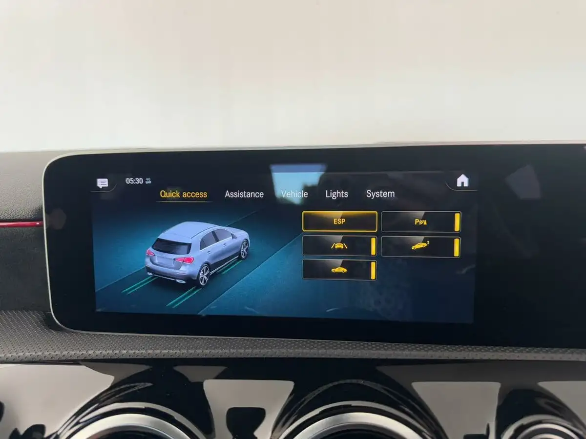 2020-mercedes-benz-a-class-13-a180-amg-line-executive-hatchback-5d-7g-dct-big-46
