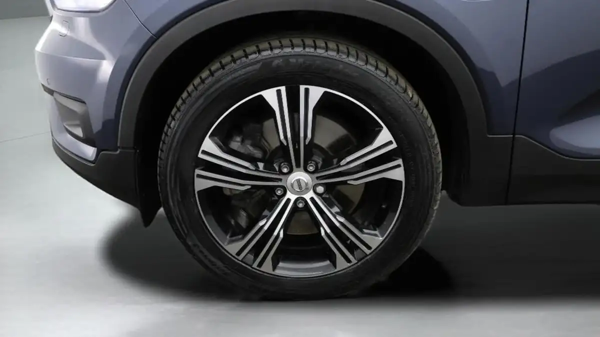 2021-volvo-xc40-15-t5-inscription-pro-258bhp-big-18