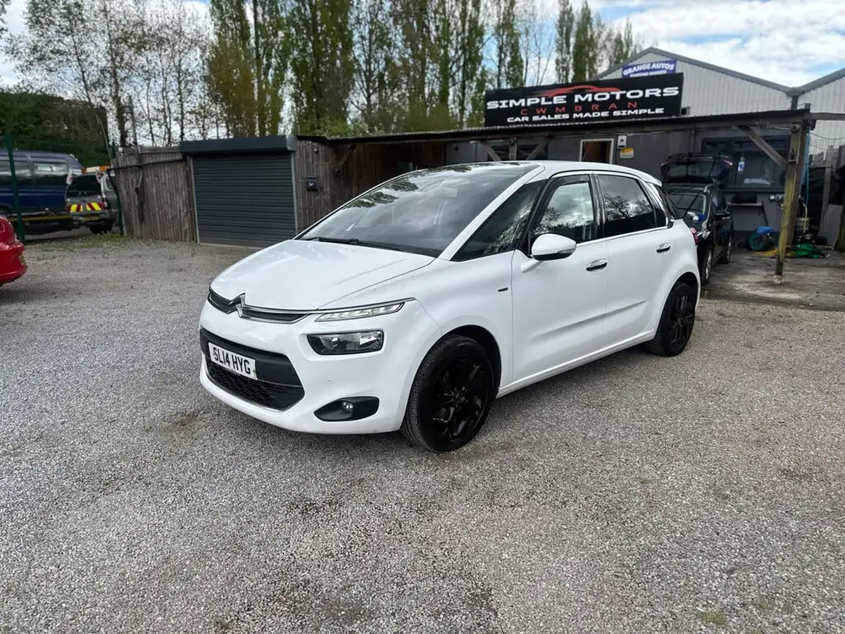 2014-citroen-c4-picasso-16e-hdi-exclusive-big-8