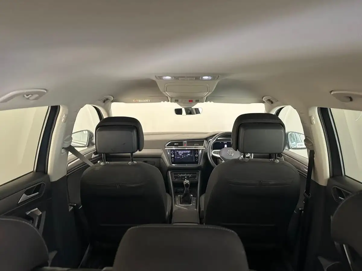 2022-volkswagen-tiguan-allspace-15-tsi-life-big-9
