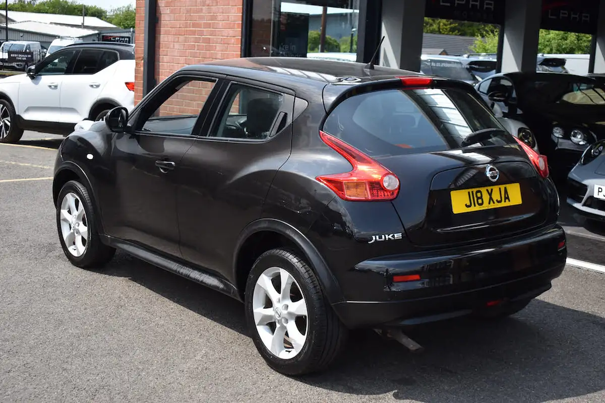 2011-nissan-juke-16-acenta-16v-1598cc-big-17