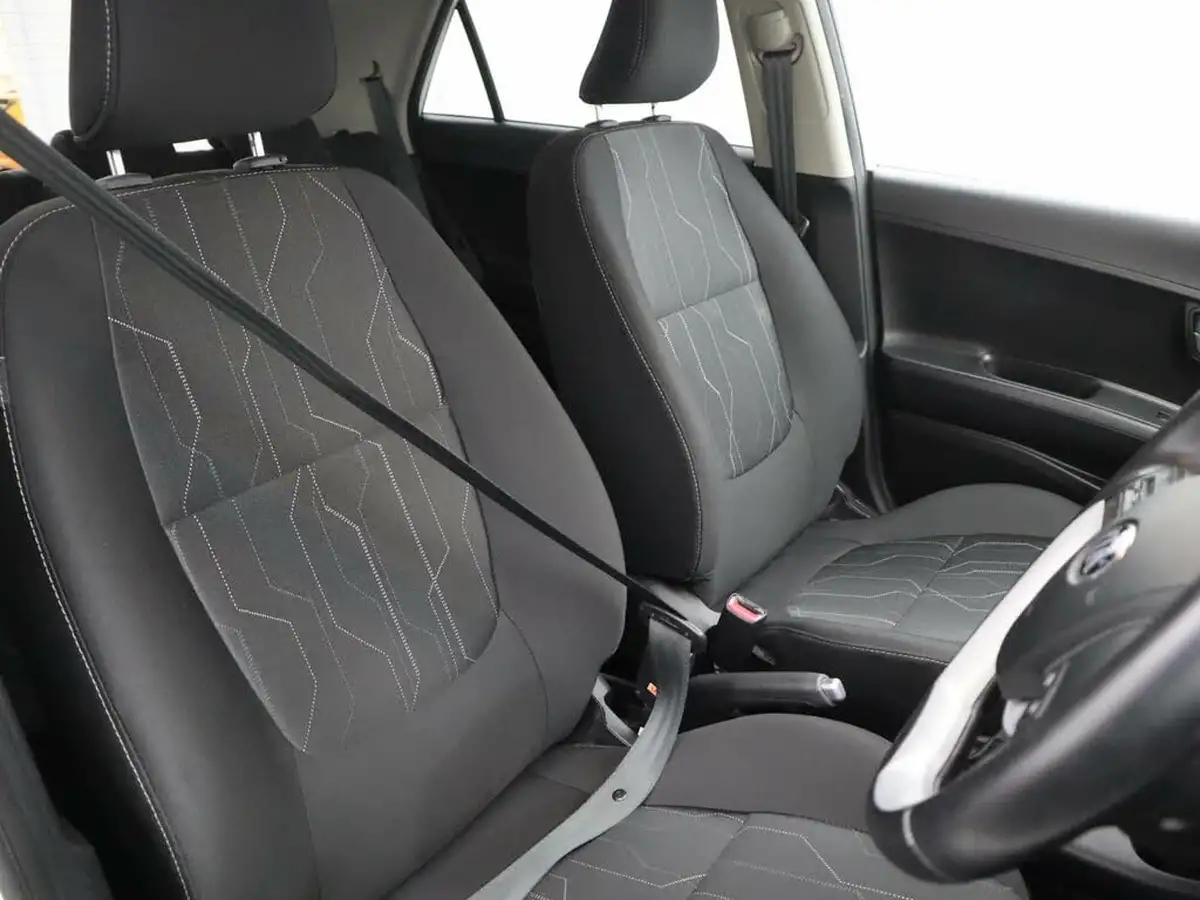 2016-kia-picanto-10-se-big-10