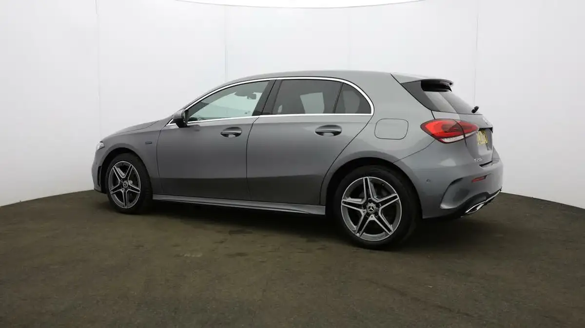 2021-mercedes-benz-a-class-13-a250e-amg-line-executive-hatchback-5d-big-65