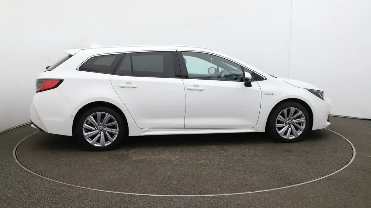 2021-toyota-corolla-18-vvt-i-design-trk-hatchback-5d-big-48