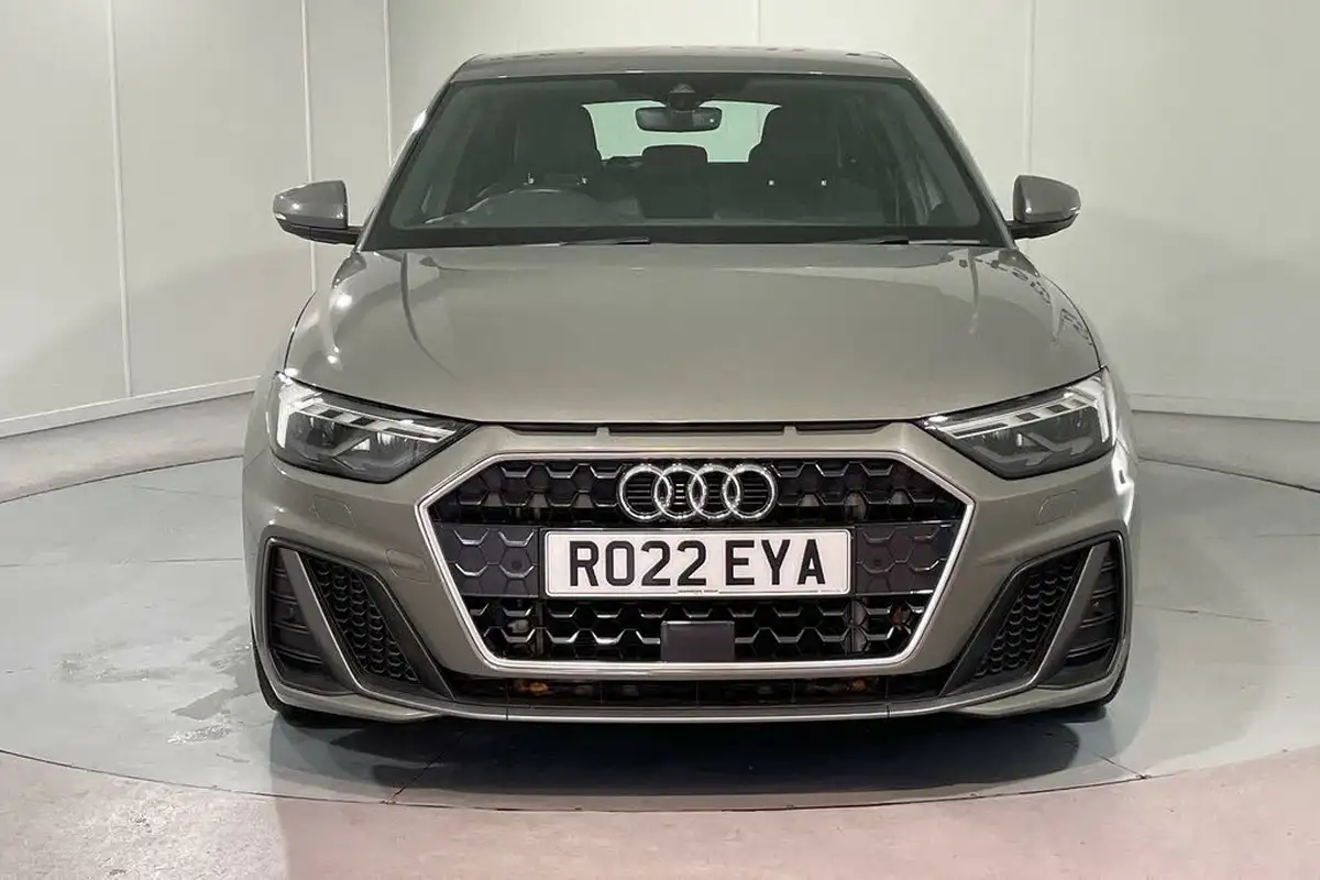 2022-audi-a1-10-30-tfsi-s-line-big-5