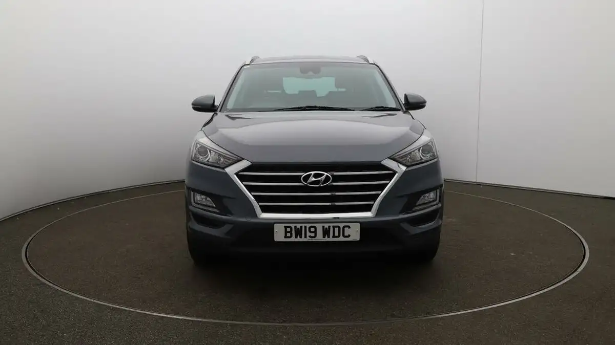 2019-hyundai-tucson-16-gdi-se-nav-big-2