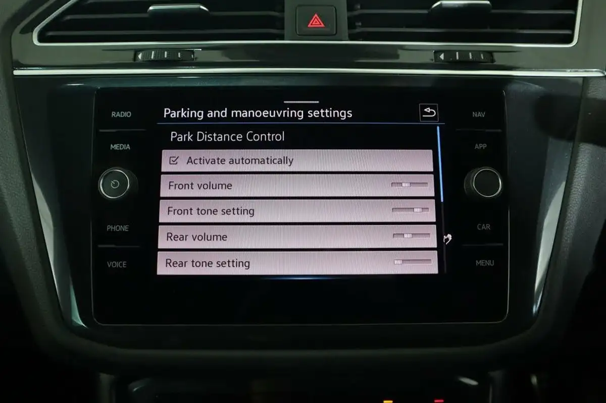 2020-volkswagen-tiguan-15-tsi-r-line-big-52