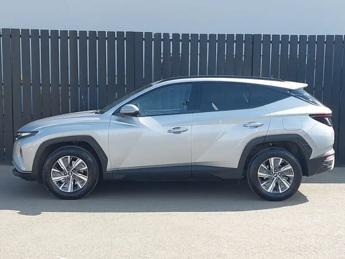 2022-hyundai-tucson-16-t-gdi-se-connect-150ps-big-3
