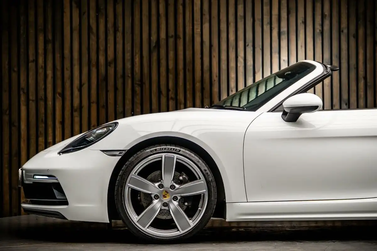2020-porsche-boxster-718-20-boxster-pdk-big-8