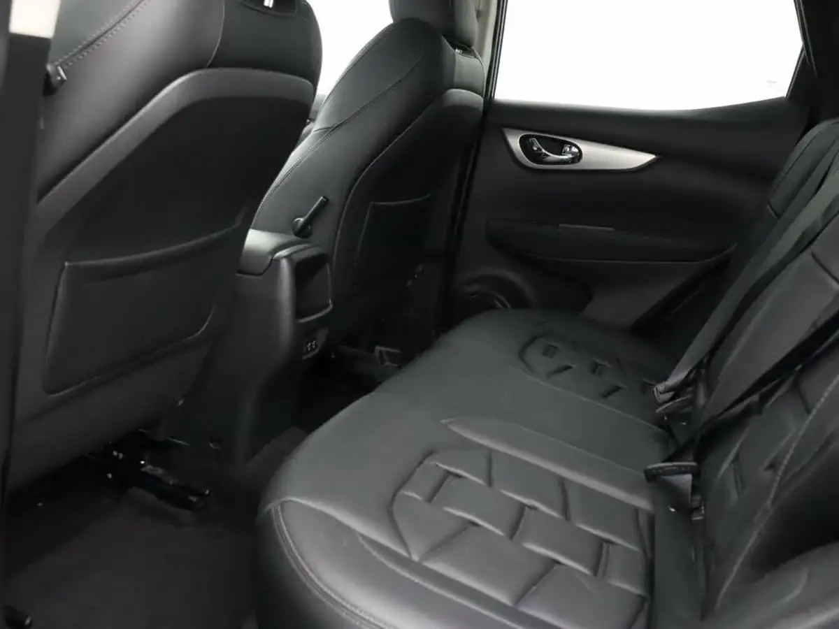 2021-nissan-qashqai-13-dig-t-n-motion-140ps-big-12