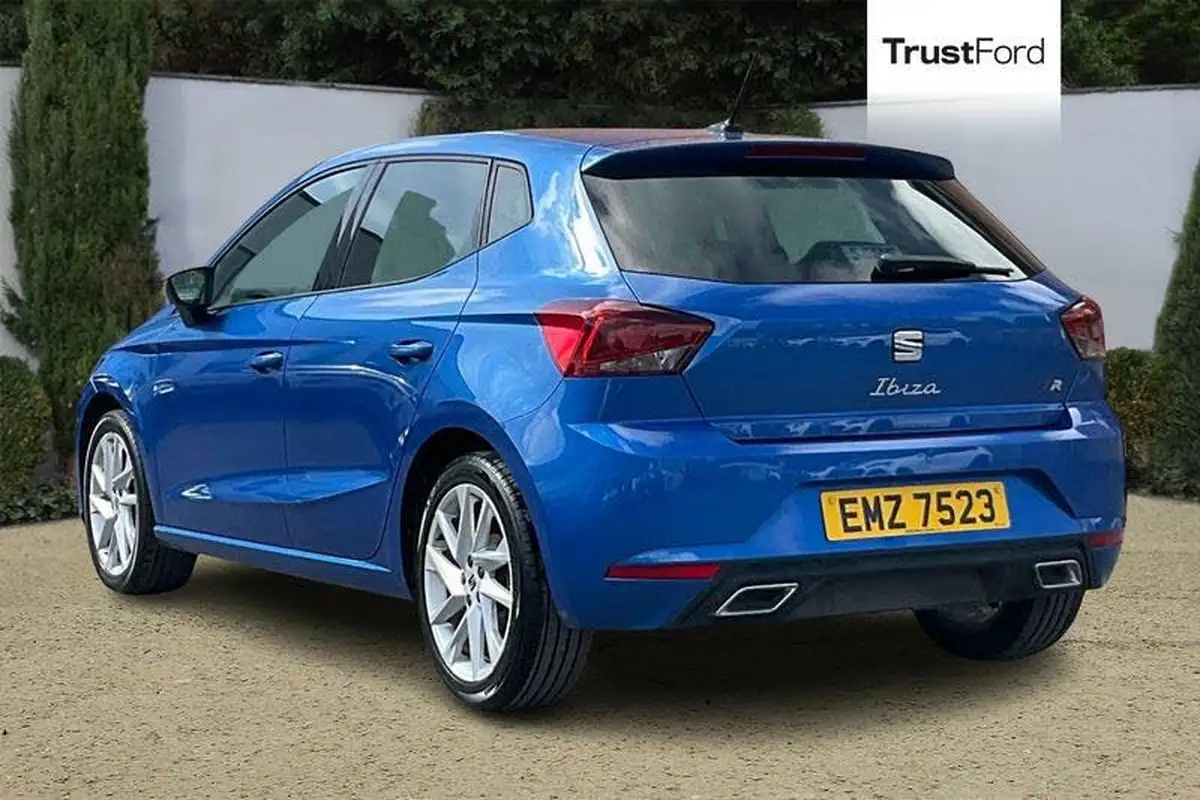 2024-seat-ibiza-10-tsi-fr-115ps-big-1