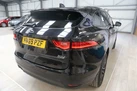 2019-jaguar-f-pace-20-i4d-chequered-flag-180ps-small-27