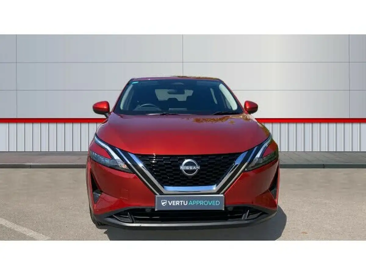 2023-nissan-qashqai-13-dig-t-acenta-premium-140ps-big-2