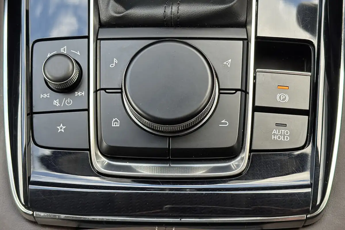 2024-mazda-cx-30-20-e-skyactiv-x-takumi-big-29