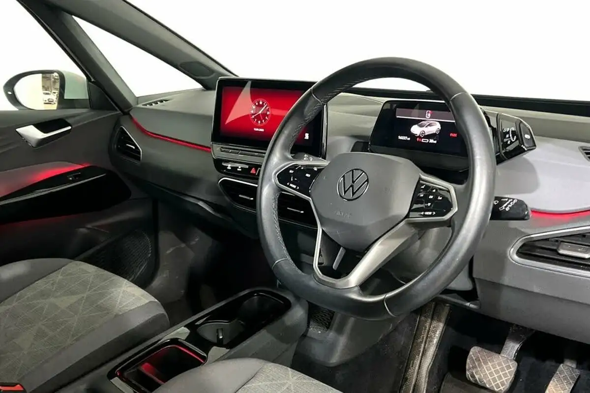 2022-volkswagen-id3-e-life-204ps-58kwh-pro-performance-big-6