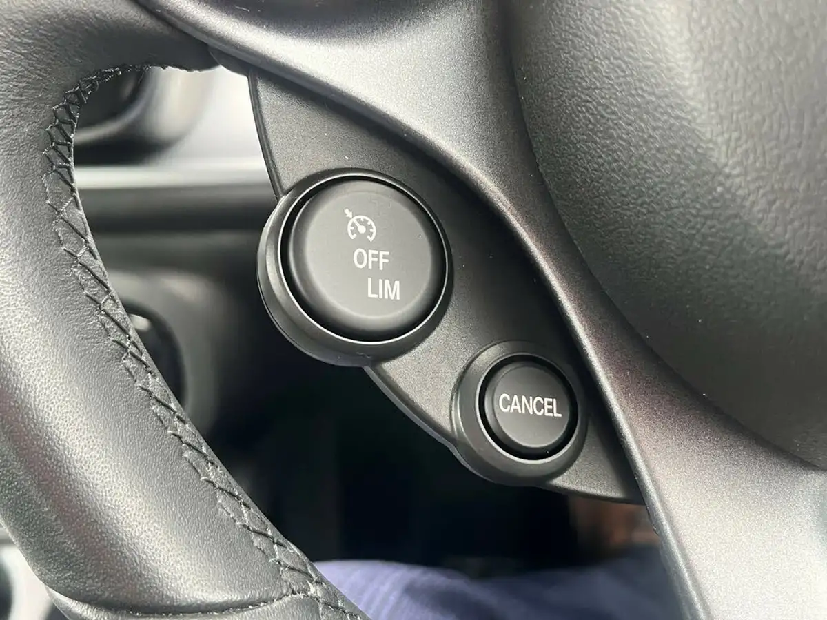 2019-smart-fortwo-09-prime-premium-coupe-twinamic-big-43